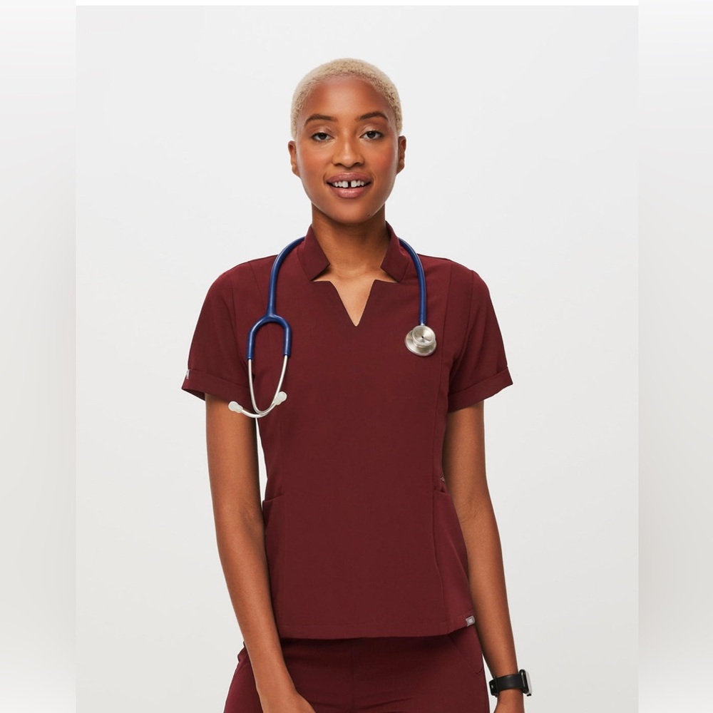 FIGS XS Inala Top